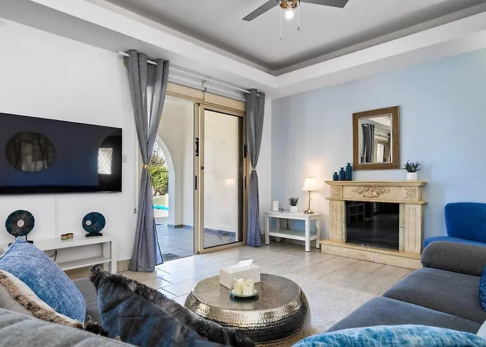 Villa Cap St George - Ihre Private Traumvilla Am Meer Pegeia